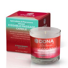 Массажная свеча DONA Kissable Massage Candle Strawberry Souffle (125 мл) с афродизиаками феромонами SO1540 фото