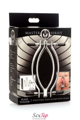 Затискач для статевих губ з повідцем Master Series Pussy Tugger Adjustable Vagina Clamp with Chain SO8797 фото